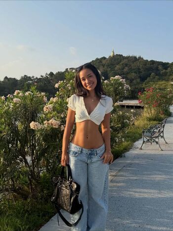 Full leaked Aimeejaihall page private photo
