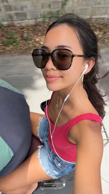 Full leaked Aimeejaihall page private photo