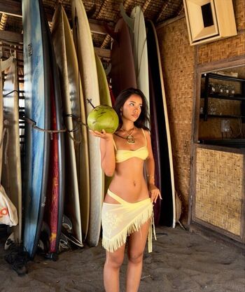 Full leaked Aimeejaihall private photo