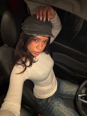 Full leaked Aimeejaihall private photo