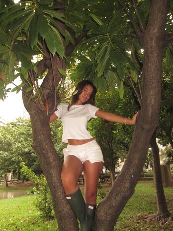 Full leaked Aimeejaihall private photo