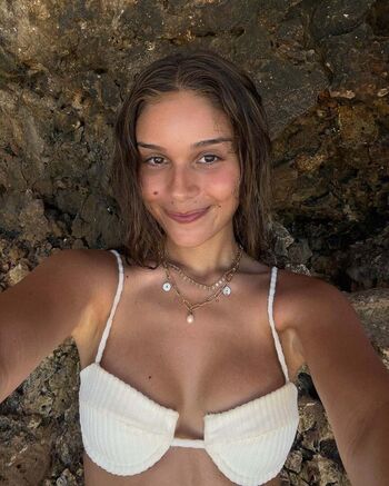 Full leaked Aina simon private photo