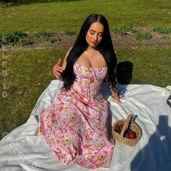 Full leaked Aischa naili private photo