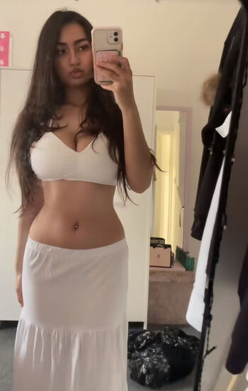 Full leaked Aisha ali private photo