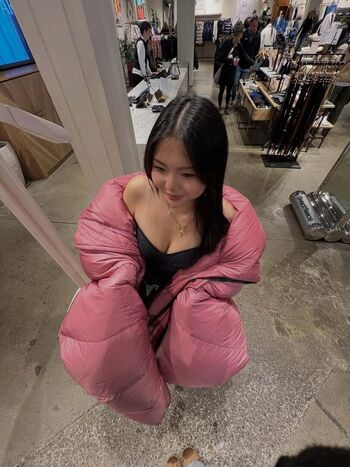 Full leaked Aishlvsu private photo