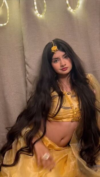 Full leaked Aishwarya harishankar private photo