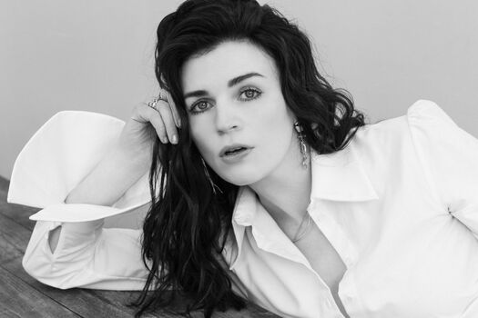 Full leaked Aisling bea private photo