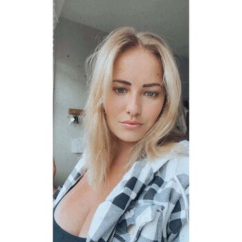 Full leaked Aisling norman private photo