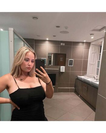 Full leaked Aisling norman private photo