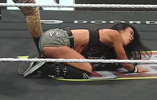 Full leaked Aj lee private photo