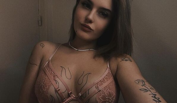 Full leaked Akaii ss private photo
