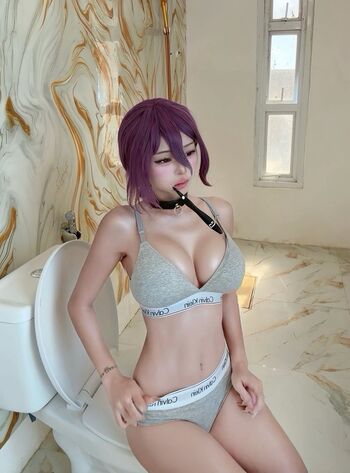 Full leaked Akari cos private photo