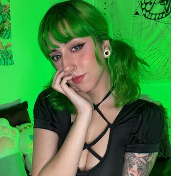 Full leaked Akemiangel page private photo