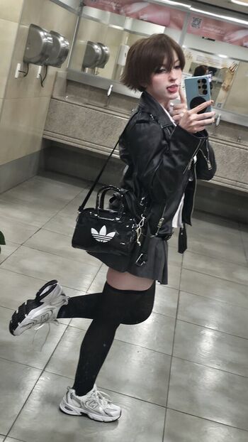 Full leaked Akemy sama page private photo