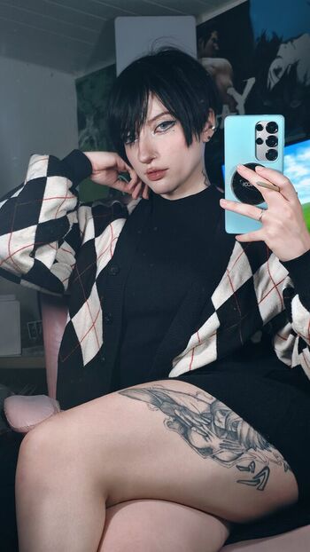 Full leaked Akemy sama page private photo