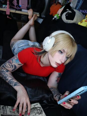 Full leaked Akemy sama private photo