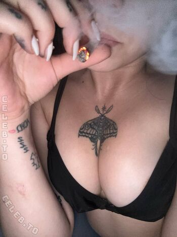 Full leaked Akishaaa gabberschlampe private photo