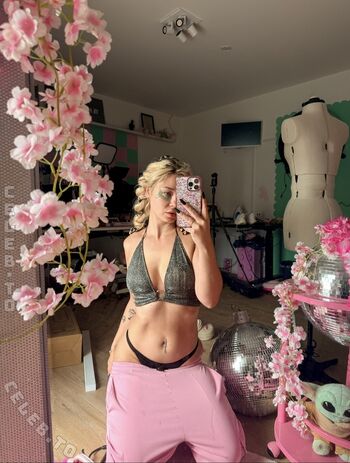 Full leaked Akkcess private photo