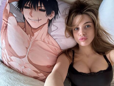Full leaked Akyuliych private photo