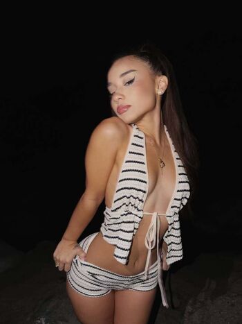 Full leaked Alahnaly page private photo