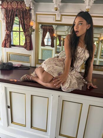 Full leaked Alahnaly page private photo