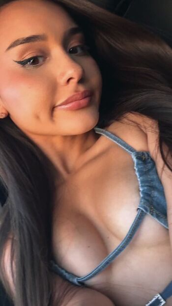 Full leaked Alahnaly page private photo