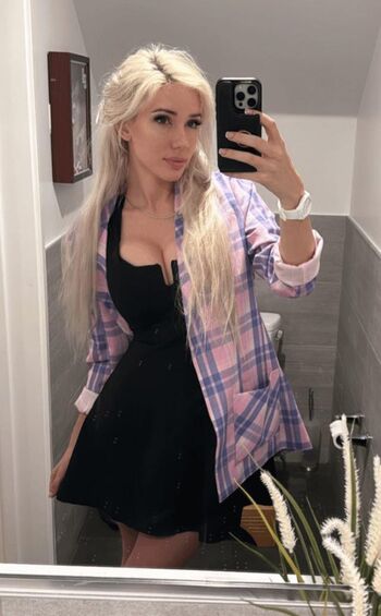 Full leaked Alanah pearce private photo