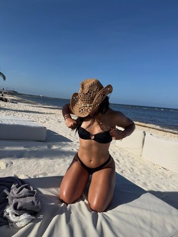 Full leaked Alanalarana private photo