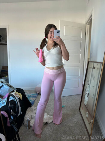 Alanarose8