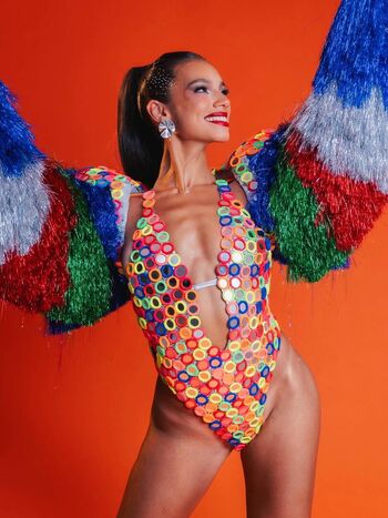 Alane Dias