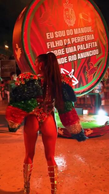 Alane Dias