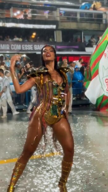 Full leaked Alane dias page private photo