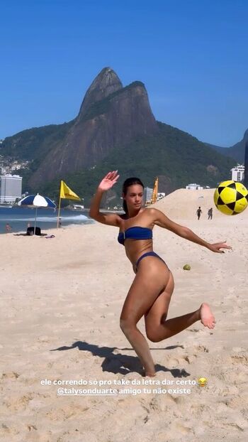 Full leaked Alane dias private photo
