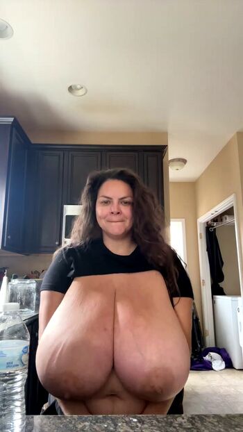 Full leaked Alaura grey page private photo