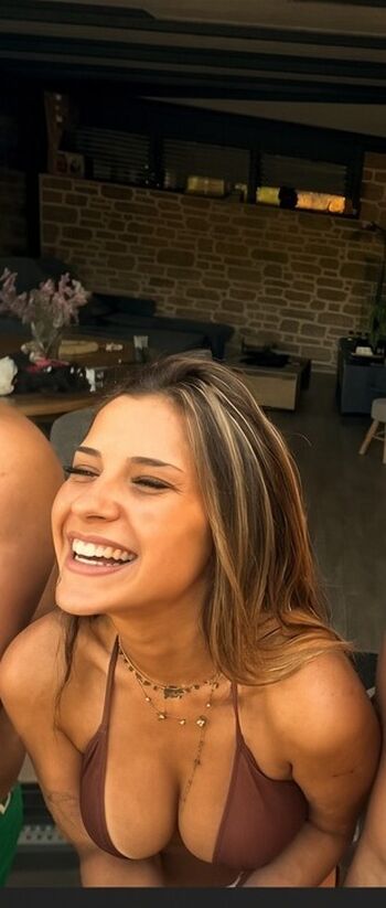 Full leaked Albanedanse private photo