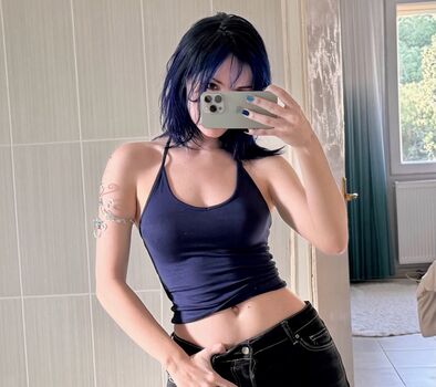 Full leaked Aldreann private photo