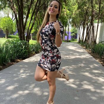 Full leaked Ale valencia page private photo