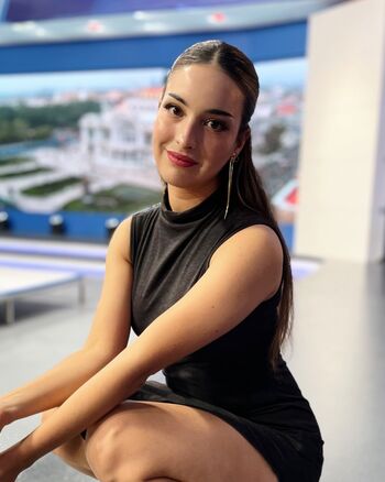 Full leaked Ale valencia page private photo