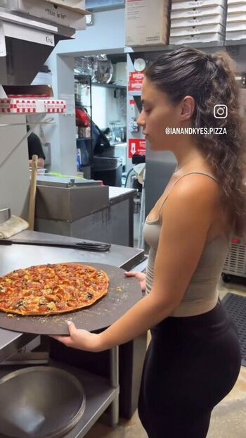 Full leaked Aleaarose private photo