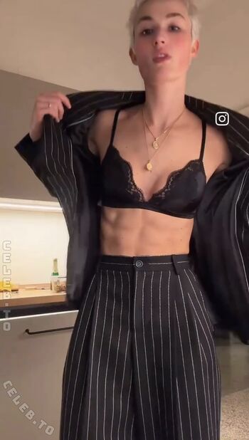 Full leaked Aleandrafrerk private photo