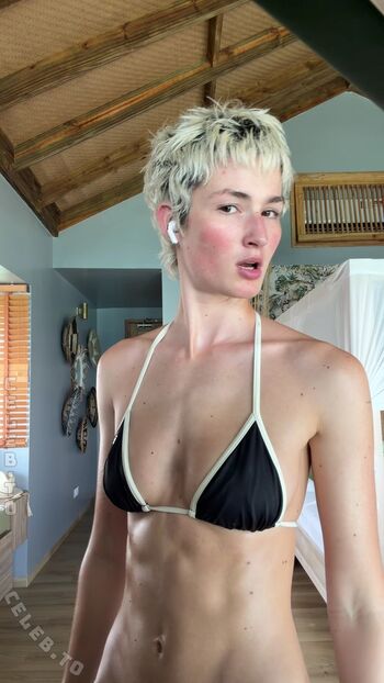 Full leaked Aleandrafrerk private photo