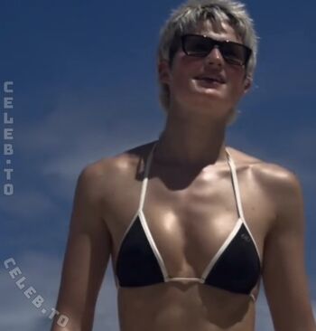 Full leaked Aleandrafrerk private photo