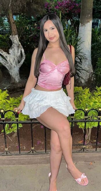 Full leaked Alee caldern private photo