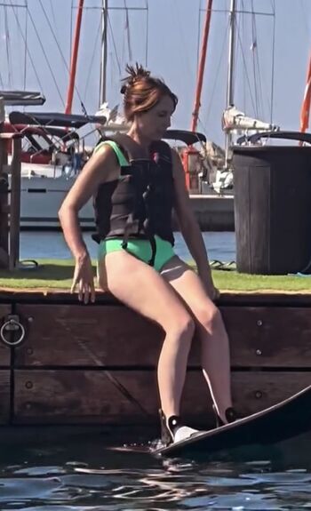 Full leaked Alex jones private photo