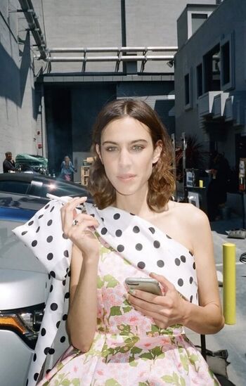 Full leaked Alexa chung private photo