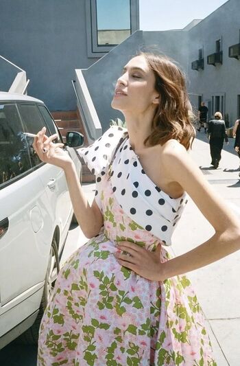 Full leaked Alexa chung private photo