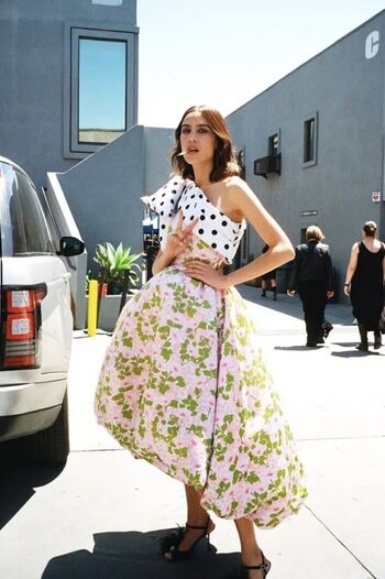 Full leaked Alexa chung private photo