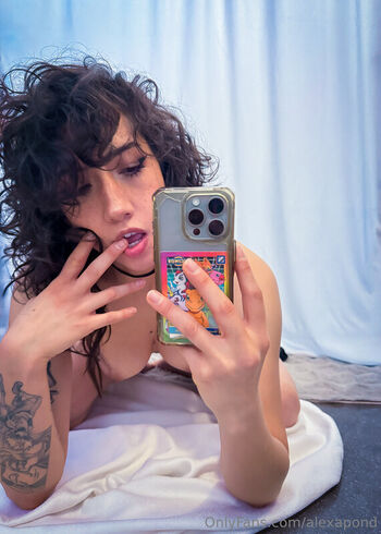 Full leaked Alexa pond private photo