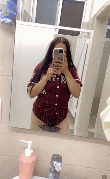 Full leaked Alexa vila private photo