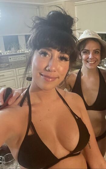 Full leaked Alexaanne private photo